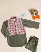 Experience Laad India's Moss Green Rosewood Kurta Waistcoat Set: a royal bandh gala collar, intricate detailing, and luxurious silk chanderi waistcoat. 