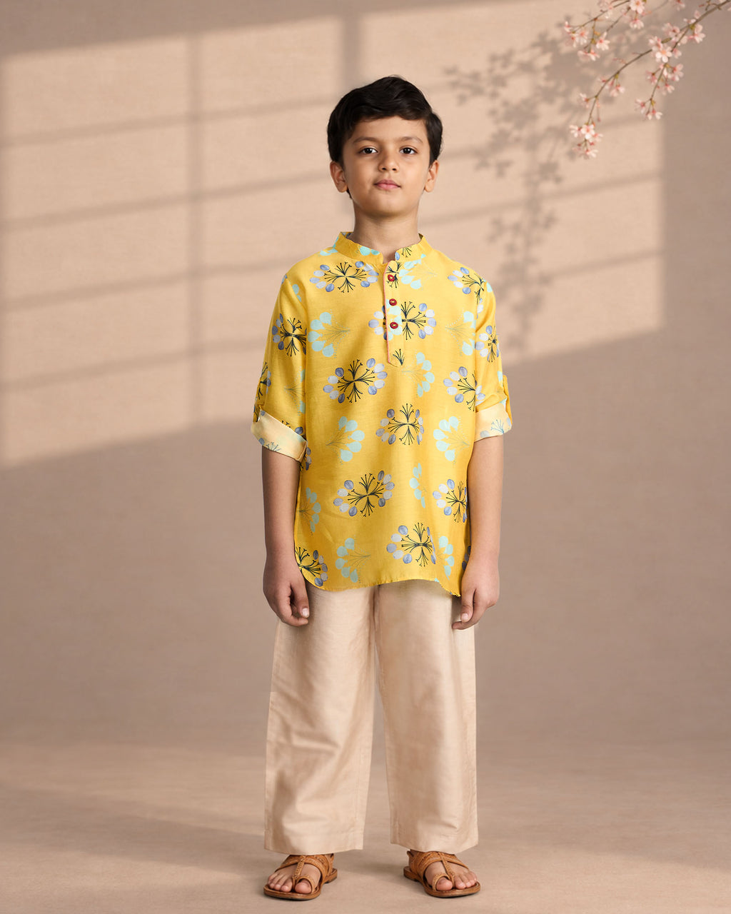 SUNEHRA JASHN KURTA SET