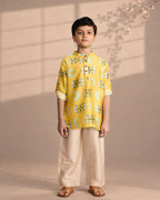 SUNEHRA JASHN KURTA SET